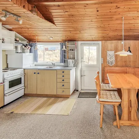 Wunderschönes Haus In Mit Meerblick Ferienhaus *